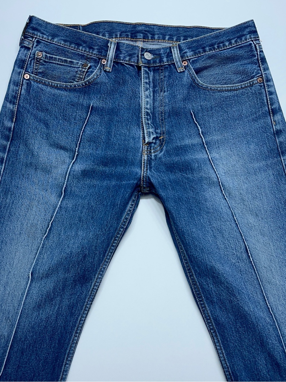 Levi’s 505 Jeans Mens 36x30 Blue Denim Custom Bead